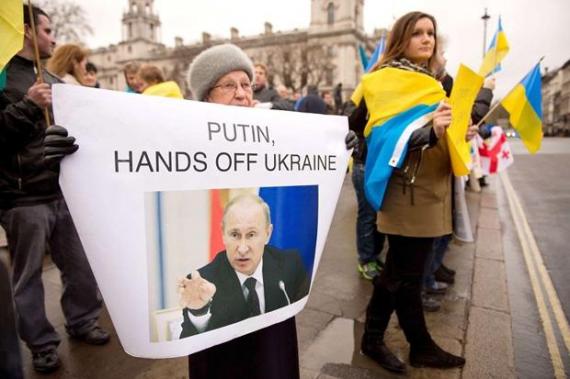 Az orosz felsőház jóváhagyta a katonai beavatkozást Ukrajnában.